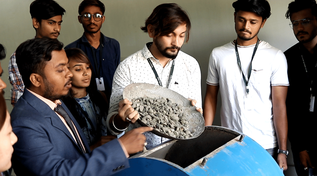 Sigma Institute of Engineering Vadodara Laboratory photo 25